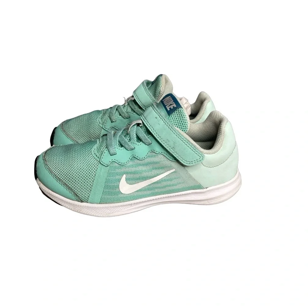 Nike Downshifter 8 kids size 13C Peppermint Green
